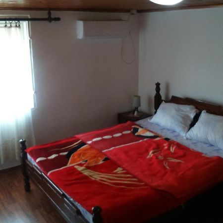Apartmani Emil Podgorica Exterior photo