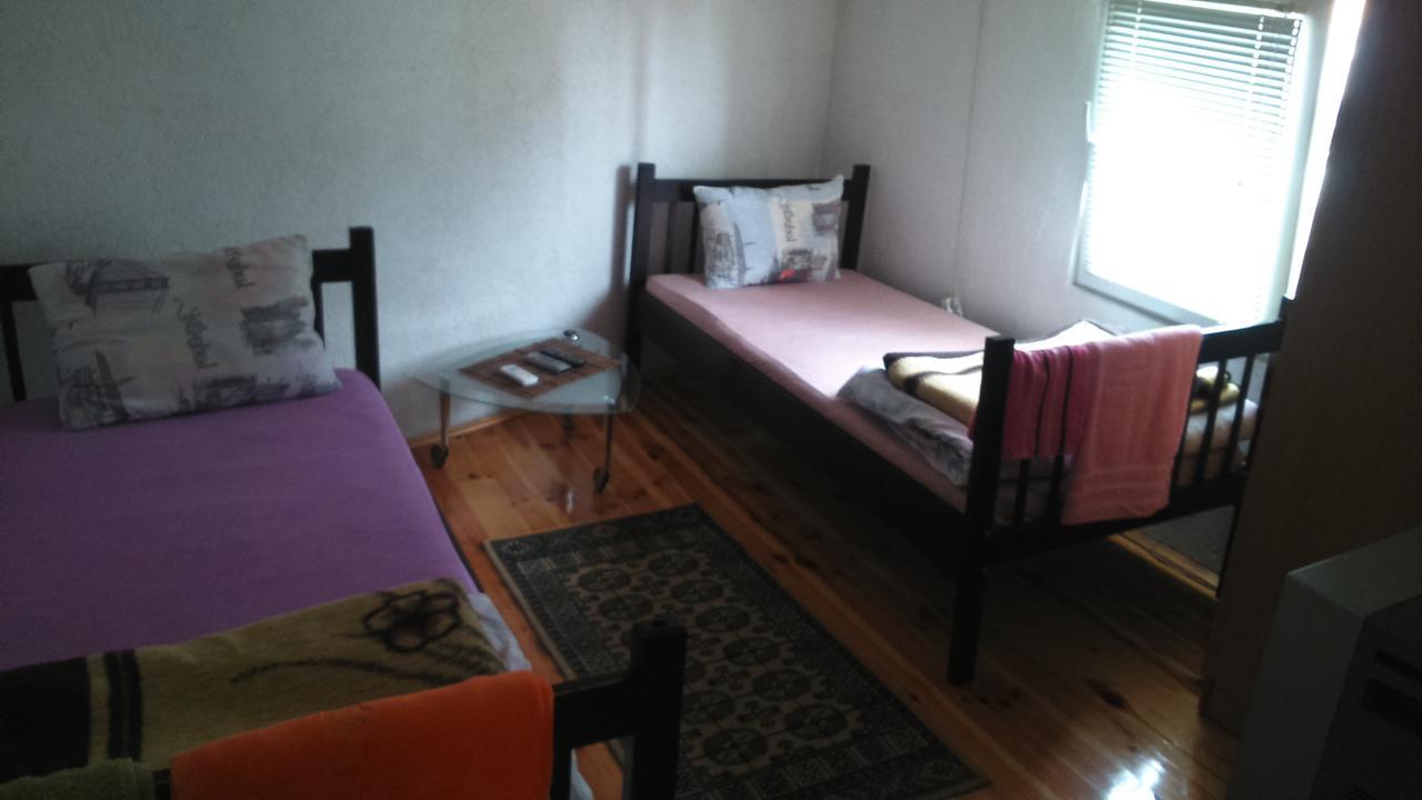 Apartmani Emil Podgorica Exterior photo